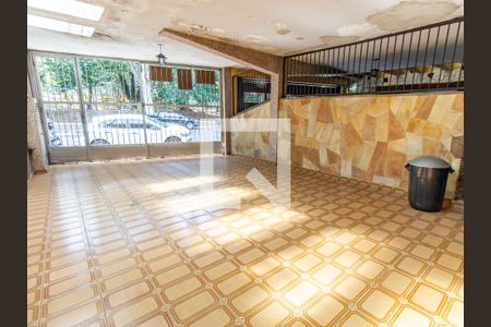 Casa à venda com 175m², 3 quartos e 2 vagasGaragem