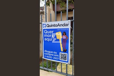 Casa à venda com 195m², 3 quartos e 2 vagas Casa à venda com 195m², 3 quartos e 2 vagasPlaca