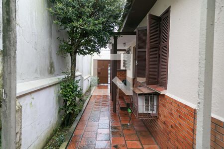 Casa à venda com 195m², 3 quartos e 2 vagas Casa à venda com 195m², 3 quartos e 2 vagasÁrea externa
