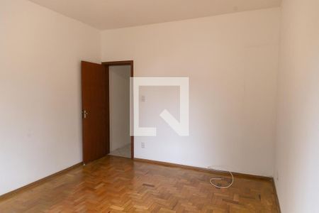 Casa à venda com 195m², 3 quartos e 2 vagas Casa à venda com 195m², 3 quartos e 2 vagasQuarto 4