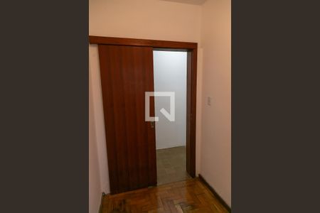 Casa à venda com 195m², 3 quartos e 2 vagas Casa à venda com 195m², 3 quartos e 2 vagasDespensa