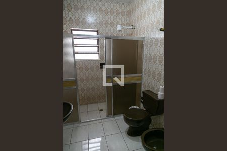 Casa à venda com 195m², 3 quartos e 2 vagas Casa à venda com 195m², 3 quartos e 2 vagasBanheiro 2