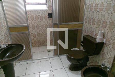 Casa à venda com 195m², 3 quartos e 2 vagas Casa à venda com 195m², 3 quartos e 2 vagasBanheiro 2