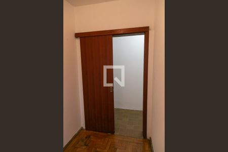 Casa à venda com 195m², 3 quartos e 2 vagas Casa à venda com 195m², 3 quartos e 2 vagasDespensa