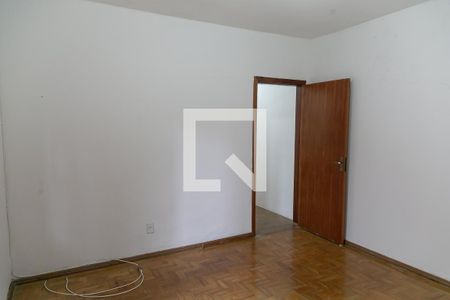Casa à venda com 195m², 3 quartos e 2 vagas Casa à venda com 195m², 3 quartos e 2 vagasQuarto 1
