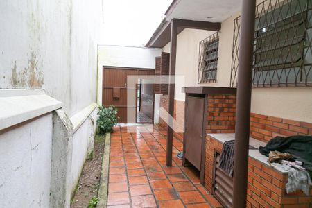 Casa à venda com 195m², 3 quartos e 2 vagas Casa à venda com 195m², 3 quartos e 2 vagasÁrea externa