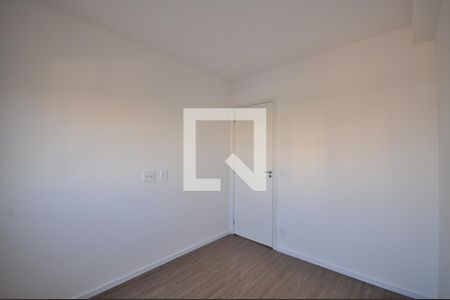 Quarto de apartamento à venda com 1 quarto, 27m² em Vila Mazzei, São Paulo