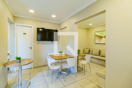 Apartamento à venda com 40m², 2 quartos e sem vaga Apartamento à venda com 40m², 2 quartos e sem vagaÁrea comum - Salão de festas