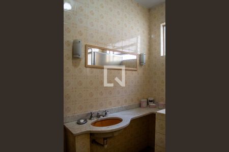 Casa à venda com 90m², 3 quartos e 1 vagaBanheiro