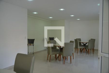 Apartamento à venda com 128m², 2 quartos e 2 vagasÁrea comum - Salão de festas