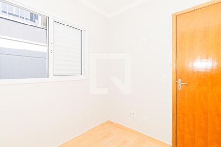 Quarto 2 de apartamento para alugar com 2 quartos, 46m² em Parque Vitoria, São Paulo