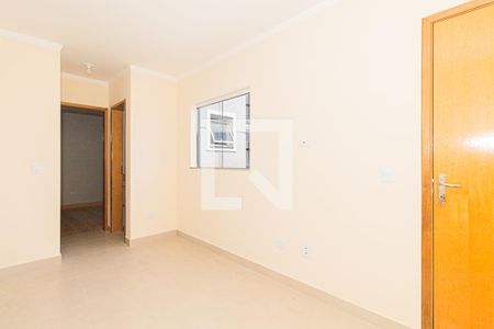 Sala de apartamento para alugar com 2 quartos, 46m² em Parque Vitoria, São Paulo