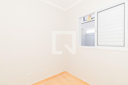 Quarto 2 de apartamento para alugar com 2 quartos, 46m² em Parque Vitoria, São Paulo