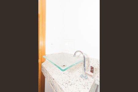 Apartamento para alugar com 46m², 2 quartos e sem vaga Apartamento para alugar com 46m², 2 quartos e sem vagaBanheiro