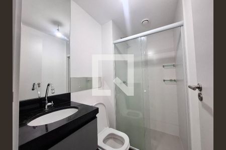 Banheiro  de apartamento para alugar com 1 quarto, 37m² em Centro, Rio de Janeiro