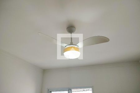 Sala de apartamento para alugar com 2 quartos, 110m² em Caiçara, Praia Grande