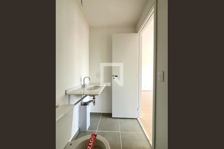 Apartamento à venda com 29m², 1 quarto e sem vagaBanheiro 