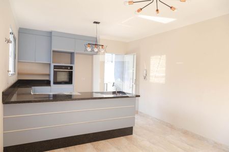 Sala de casa para alugar com 3 quartos, 100m² em Parque Continental Ii, Guarulhos