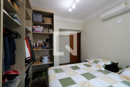 Apartamento à venda com 230m², 4 quartos e 2 vagasSuíte 2