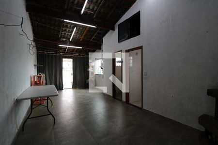 Apartamento à venda com 230m², 4 quartos e 2 vagasCobertura - Área Social