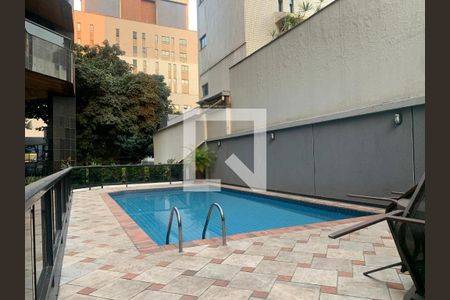 Apartamento à venda com 253m², 4 quartos e 4 vagasPiscina