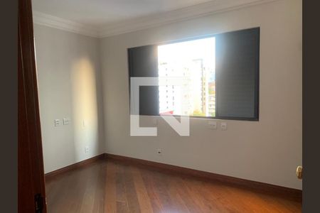 Apartamento à venda com 253m², 4 quartos e 4 vagasSegunda Suite