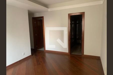 Apartamento à venda com 253m², 4 quartos e 4 vagasTerceira suite - Master