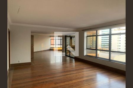 Salao 4 ambientes de apartamento à venda com 4 quartos, 253m² em Funcionários, Belo Horizonte