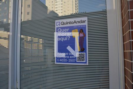 Apartamento para alugar com 70m², 2 quartos e 2 vagasFachada