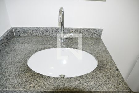 Apartamento para alugar com 70m², 2 quartos e 2 vagasBanheiro