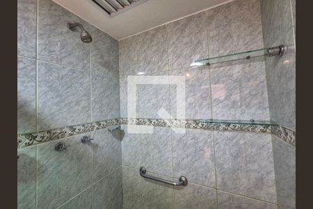 Apartamento à venda com 70m², 2 quartos e 1 vaga Apartamento à venda com 70m², 2 quartos e 1 vagaBanheiro Quarto 2