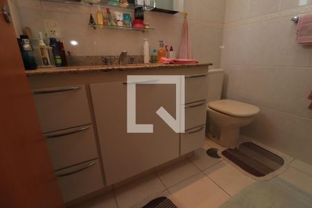 Apartamento à venda com 89m², 3 quartos e 2 vagasBanheiro da Suíte 2