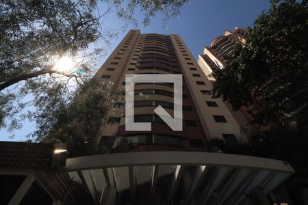 Apartamento à venda com 89m², 3 quartos e 2 vagasFachada