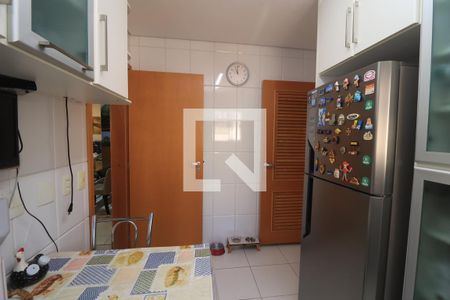 Apartamento à venda com 89m², 3 quartos e 2 vagasCozinha