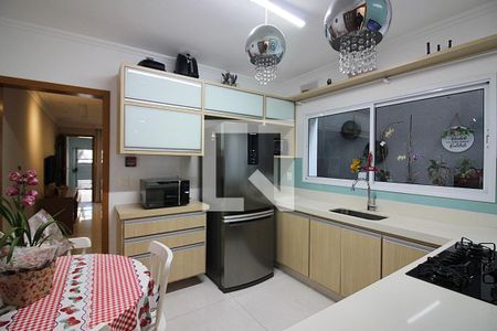 Casa à venda com 131m², 2 quartos e 2 vagasCozinha