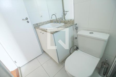 Apartamento para alugar com 117m², 3 quartos e 3 vagas Apartamento para alugar com 117m², 3 quartos e 3 vagasSuíte