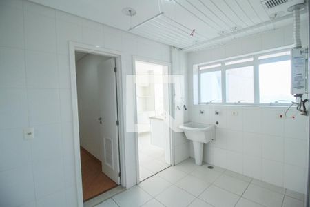 Apartamento para alugar com 117m², 3 quartos e 3 vagas Apartamento para alugar com 117m², 3 quartos e 3 vagasÁrea de Serviço