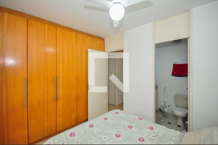 Apartamento à venda com 75m², 2 quartos e 2 vagasSuíte