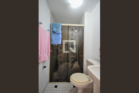 Apartamento à venda com 75m², 2 quartos e 2 vagasBanheiro