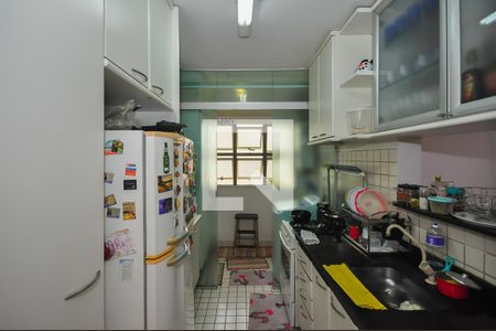 Apartamento à venda com 75m², 2 quartos e 2 vagasCozinha