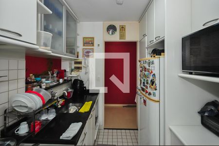 Apartamento à venda com 75m², 2 quartos e 2 vagasCozinha