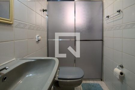 Apartamento para alugar com 80m², 2 quartos e 1 vaga Apartamento para alugar com 80m², 2 quartos e 1 vagaBanheiro