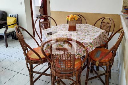 Apartamento para alugar com 80m², 2 quartos e 1 vaga Apartamento para alugar com 80m², 2 quartos e 1 vagaSala