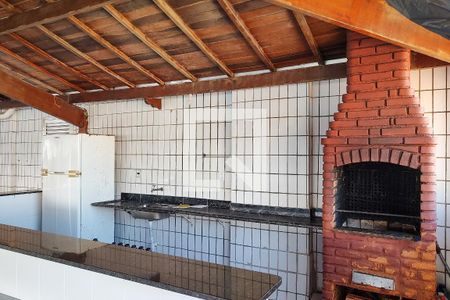 Apartamento para alugar com 80m², 2 quartos e 1 vaga Apartamento para alugar com 80m², 2 quartos e 1 vagaÁrea comum - Salão de festas