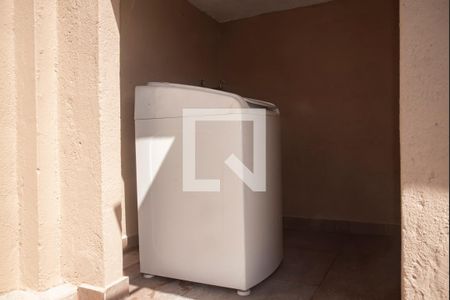 Casa à venda com 172m², 3 quartos e 1 vagaÁrea de Serviço