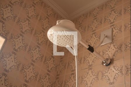 Casa à venda com 172m², 3 quartos e 1 vagaBanheiro