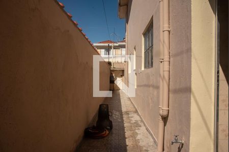 Casa à venda com 172m², 3 quartos e 1 vagaAcesso lateral