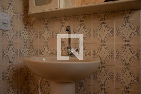 Casa à venda com 172m², 3 quartos e 1 vagaBanheiro