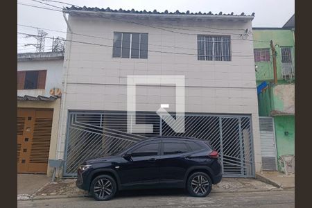 Casa à venda com 200m², 2 quartos e 2 vagasFachada da casa