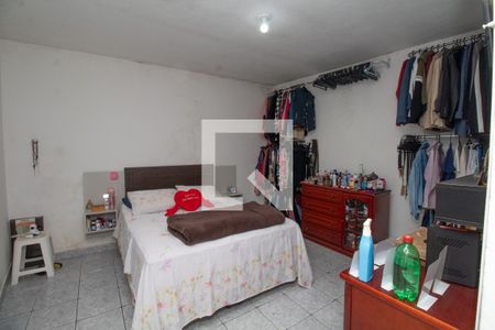 Casa à venda com 200m², 2 quartos e 2 vagasQuarto 2 Casa 1